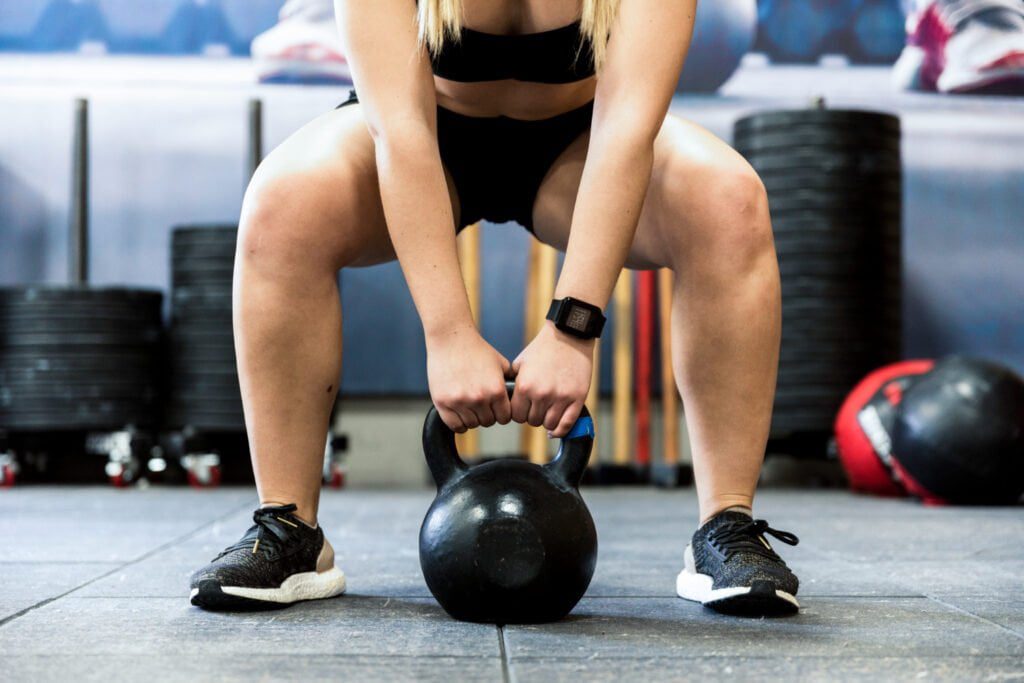 Goblet Squat to Work Glutes and Legs How to Do It Correctly and What Are Its Benefits