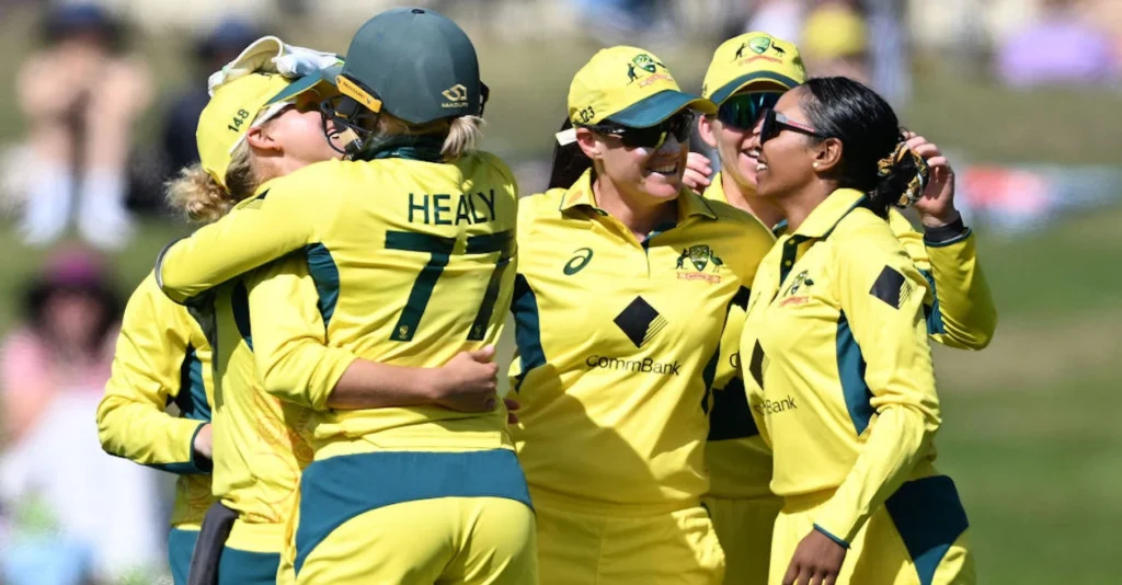 Australia-thrash-England-in-the-third-Womens-ODI.webp.webp